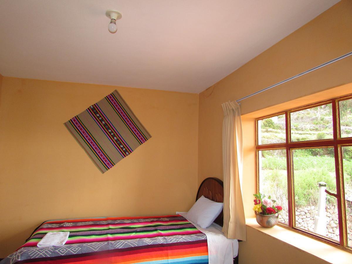 Titicaca Chaska Wasi Amantani Guest House Isla Amantani Bagian luar foto